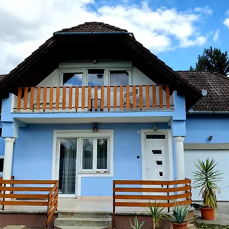 Szekreny Apartment Lenti
