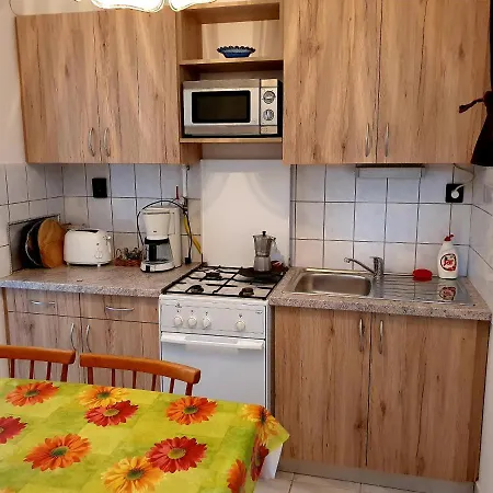 Szekrény Apartamento *