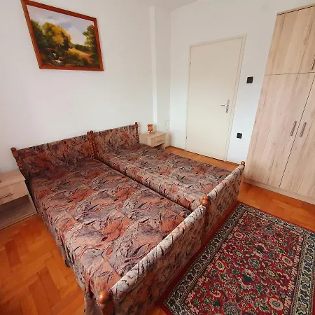 Apartament Szekreny *