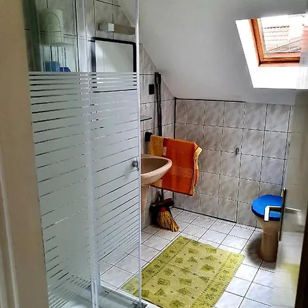 Szekreny * Lenti