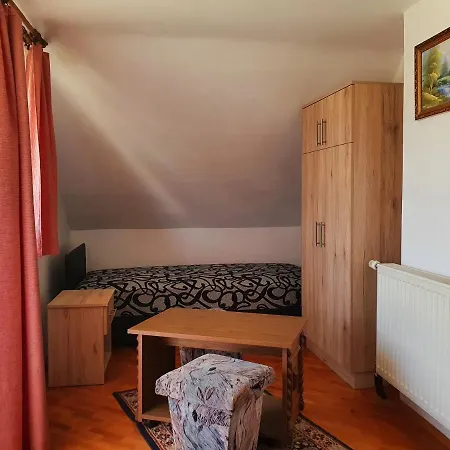 Apartment Szekreny *