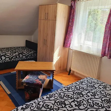 Szekreny * Lenti