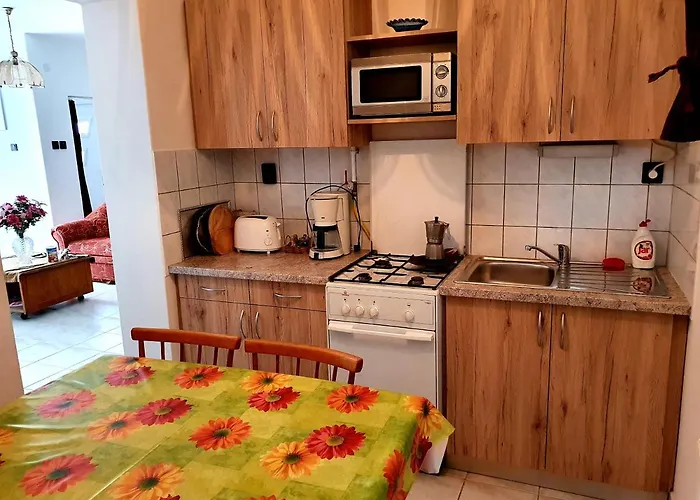 Szekreny *